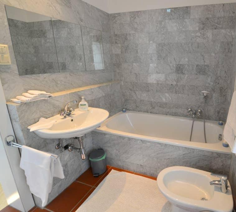 Green Haven Roofgarden Penthouse In Central Area Відень Екстер'єр фото